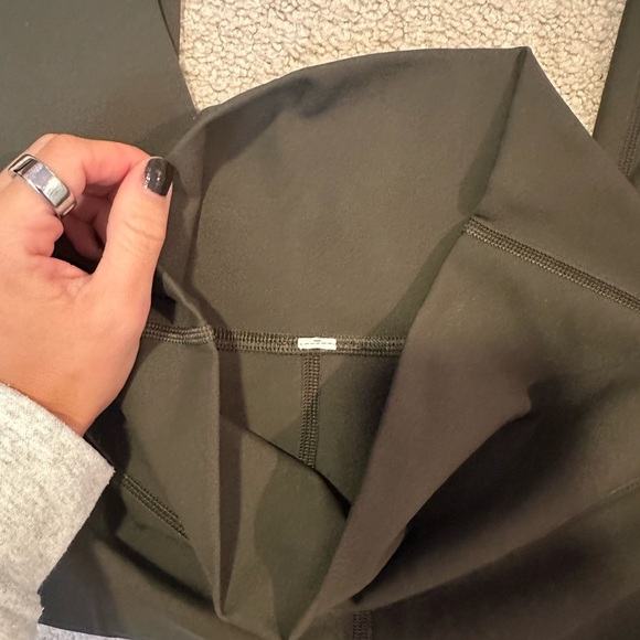 Green lululemon leggings - Picture 2 of 3
